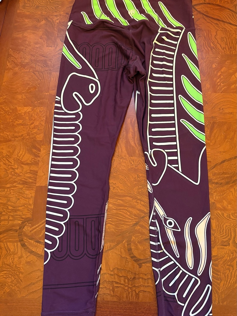 Tory Burch Purple Leggings with Lime Green & Cream Graphic Print - Picture 2 of 7